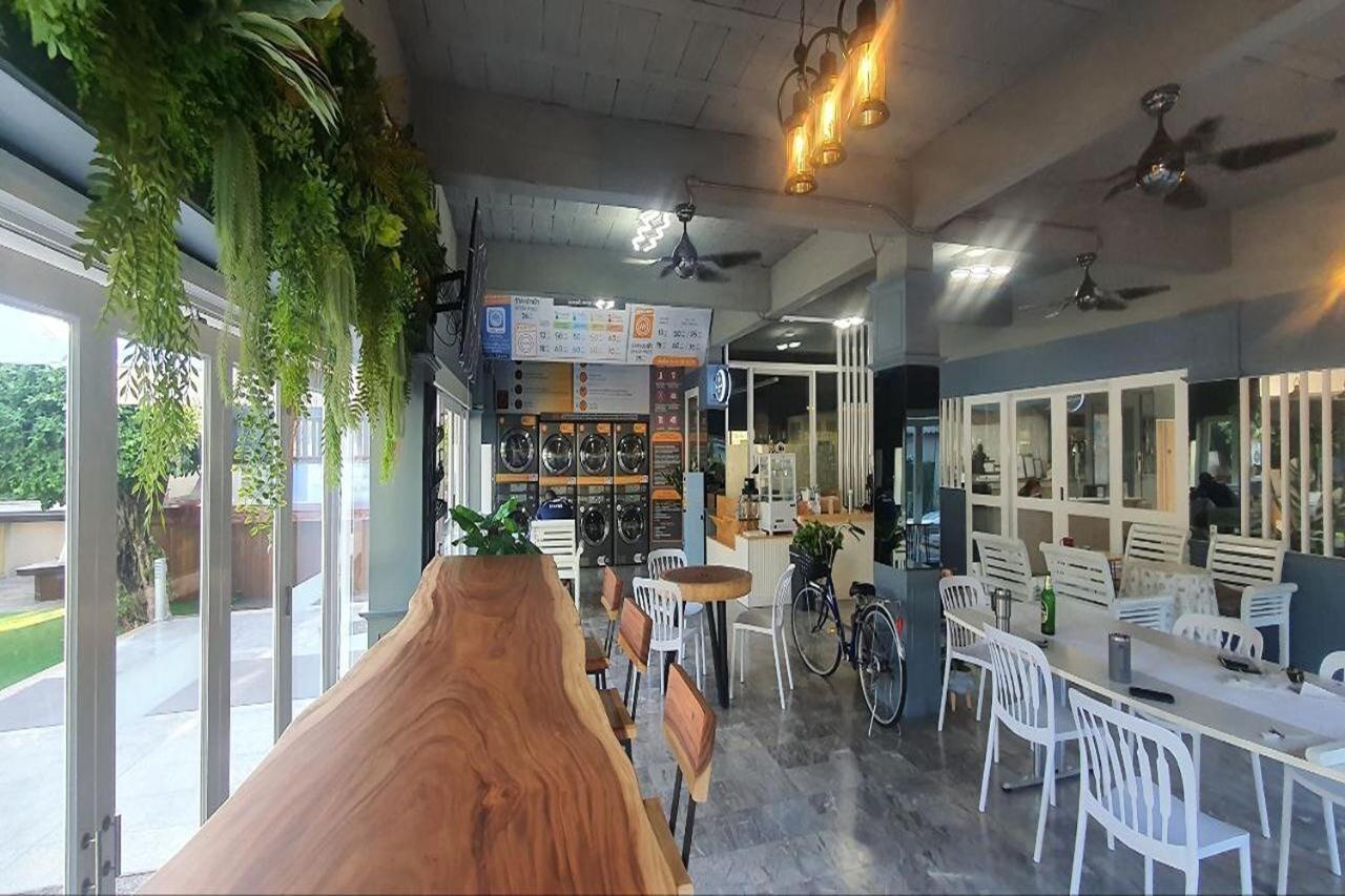 Nora Bukit Hotel Phuket Exterior foto